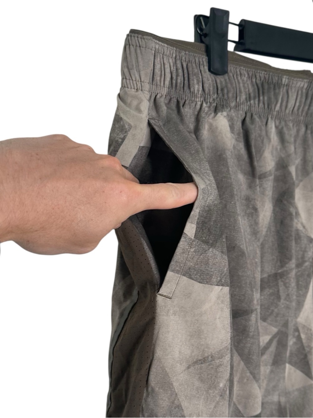 DSG Stride Athletic Shorts - Picture 2 of 5
